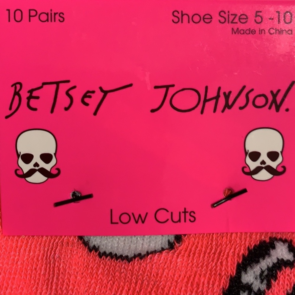 🆕BETSEY JOHNSON Low Cut Socks (10 Pair) - Picture 3 of 14